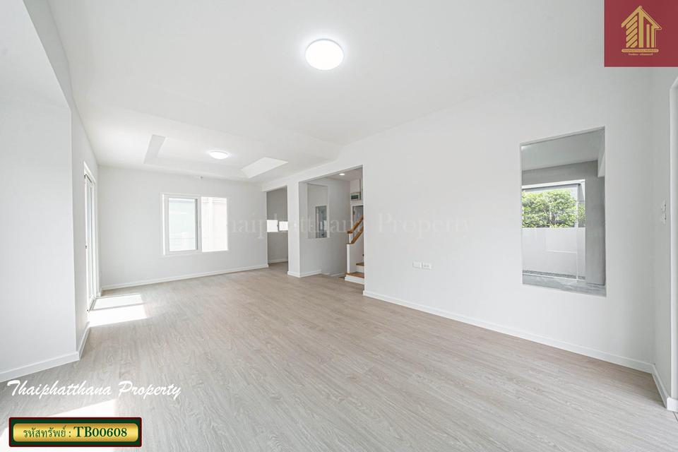 มัณฑนา เลค วัชรพล สุขาภิบาล 5 3