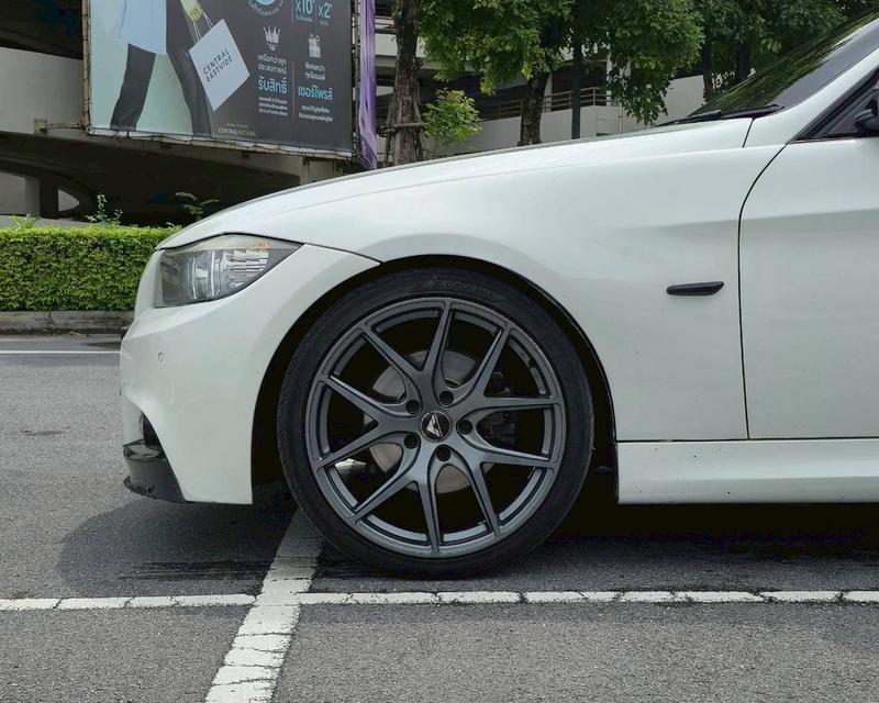 BMW 320D M Sport ดีเซล (E90) ปี 2010 LCI สีขาว 8