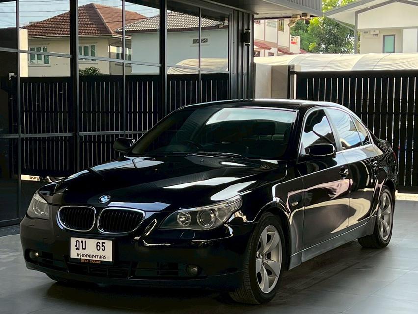 BMW 523i 2.5 E60 Sedan