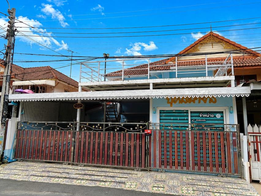 🚩 บ้านแฝด 2 ชั้น ต่อเติมเต็มพื้นที่ ในโครงการหมู่บ้านพฤกษา 3 ซอยวัดลาดปลาดุก นนทบุรี 1