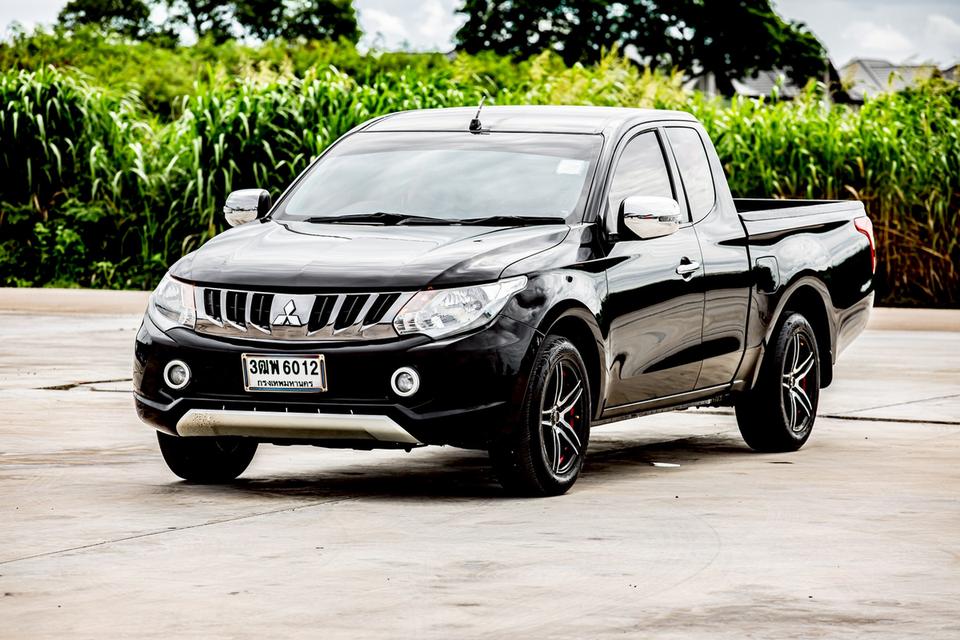 ขาย Mitsubishi Triton 2.5Glx ปี17