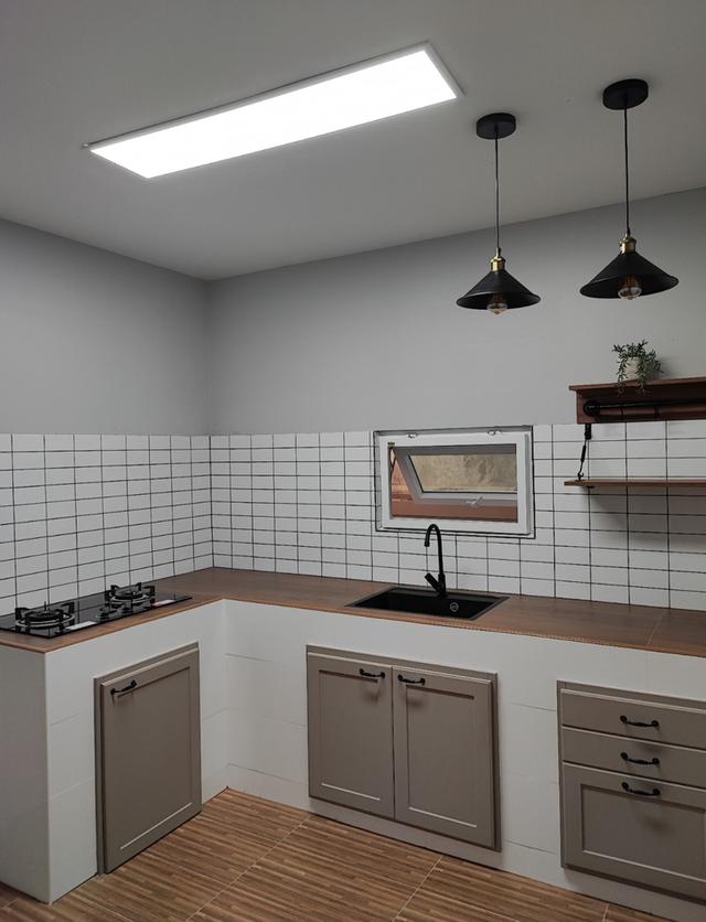 ขายบ้านเดี่ยว 3,400,000 บาท  หมู่บ้านพฤกษาวิลเลจดีไลท์ 2ชั้น​ 3ห้องนอน​ 2ห้องน้ำ 53ตร.ว. พื้นที่ใช้สอย 160ตรม.  พร้อมเฟอร์นิเจอร์ 4