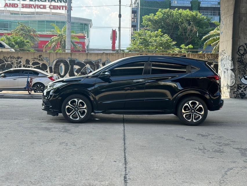 ขายรถ Honda HR-V 1.8EL ปี 2018 สีดำ เกียร์ออโต้ 7