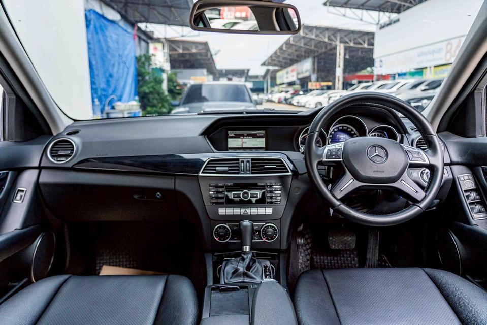 รหัสรถ NP9855 รุ่นรถ : BENZ C200 CGI ELEGANCEปีรถ : 2013 11