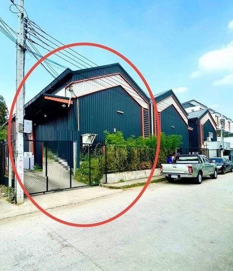 ให้เช่าโกดัง ซอยสตรีวิทยา 29 โซนลาดพร้าว เดินทางสะดวก เหมาะเป็นศูนย์กระจายสินค้า 1