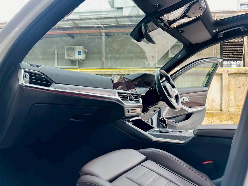 2023 BMW 330e M Sport Plug-in Hybrid โฉม G20 รถใหม่ ราคาสุดคุ้ม 11