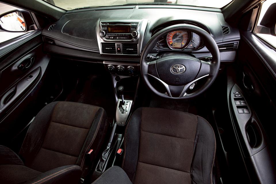 Toyota Yaris 1.2E ปี 2014 สีดำ รูปที่ 16