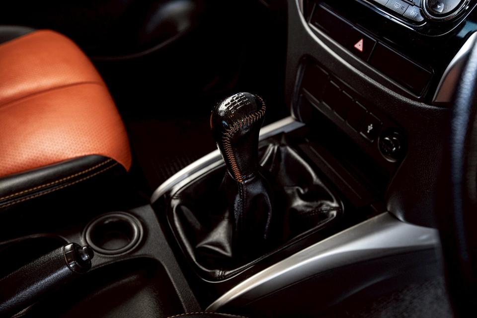 Mitsubishi Triton 2.4Mivec Plus ปี18 12