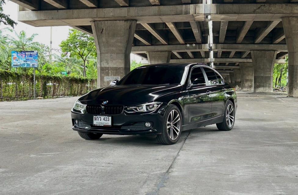 BMW 316i F30 ปี 2014  2