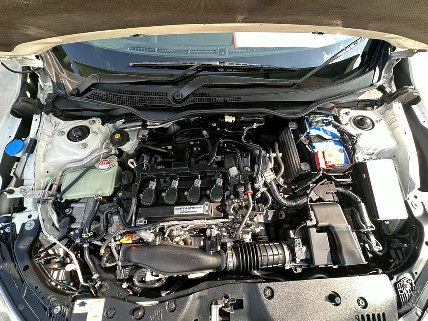 รหัสรถ PAT9221 Honda Civic FC 1.5Turbo สีขาว ปี2019 13