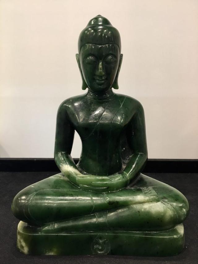 พระหยกเขียงราย 5 นิ้ว