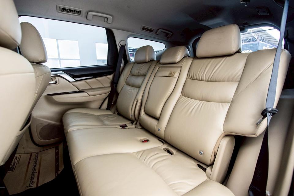 รหัสรถ 4A666 PAJERO 2.4 GT PREMIUM 2WD 2018 10