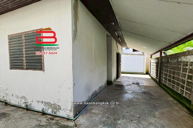ที่ดินพร้อมสิ่งปลูกสร้าง งามวงศ์วาน 3 แยก 10, งามวงศ์วาน 9 แยก 13 เนื้อที่ 107 ตร.ว ตำบลบางกระสอ อำเภอเมืองนนทบุรี นนทบุรี 5