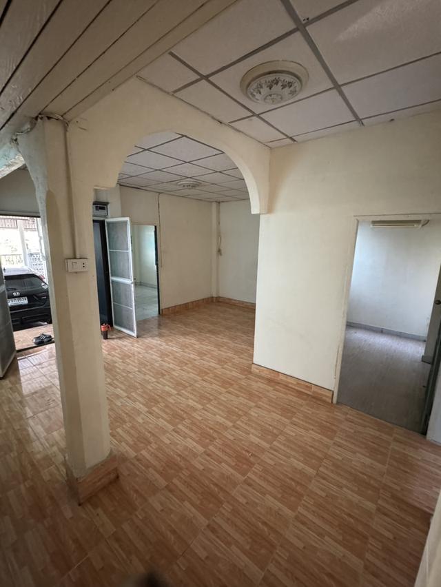 บ้านเดี่ยว ชั้นเดียว 2ห้องนอน 1ห้องน้ำ 1ครัว 1 โถง 13