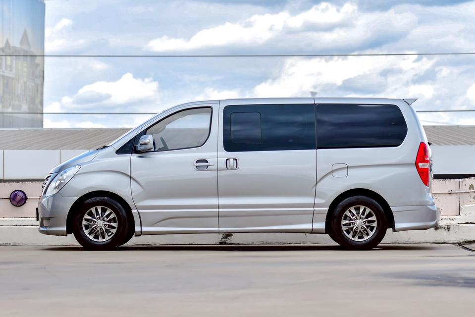 HYUNDAI H-1 2.5 Elite A/T ปี 2015 7