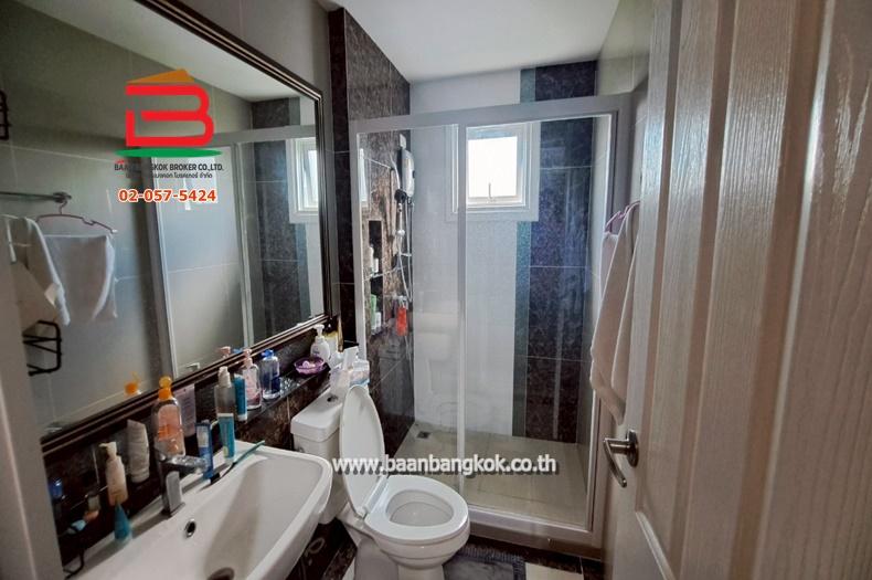 บ้านเดี่ยว หมู่บ้าน โกลเด้น นีโอ2 ลาดพร้าว-เกษตรนวมินทร์ เนื้อที่ 41.5 ตรว. ถนนรามอินทรา แขวงคลองกุ่ม เขตบึงกุ่ม กรุงเทพ 10