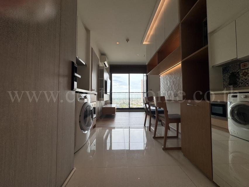 คอนโด ริทึ่ม สุขุมวิท 36-38 เฟอร์ครบ พร้อมอยู่ ใกล้ BTS ทองหล่อ 5