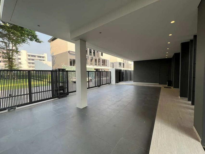 ให้เช่าบ้านเดี่ยว ดิ เออร์เบิน รีเซิร์ฟ ถนนพระราม 9 – มอเตอร์เวย์ สวนหลวง BRE23530