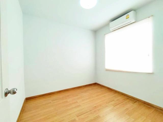 วัดสามง่าม บางบัวทอง 7-Eleven บางบัวทอง 1กม. เช่าทาวน์โฮม 2 ชั้น 3 นอน 2 น้ำ จัดเต็มเฟอร์ฯ ของใช้ไฟฟ้า 8