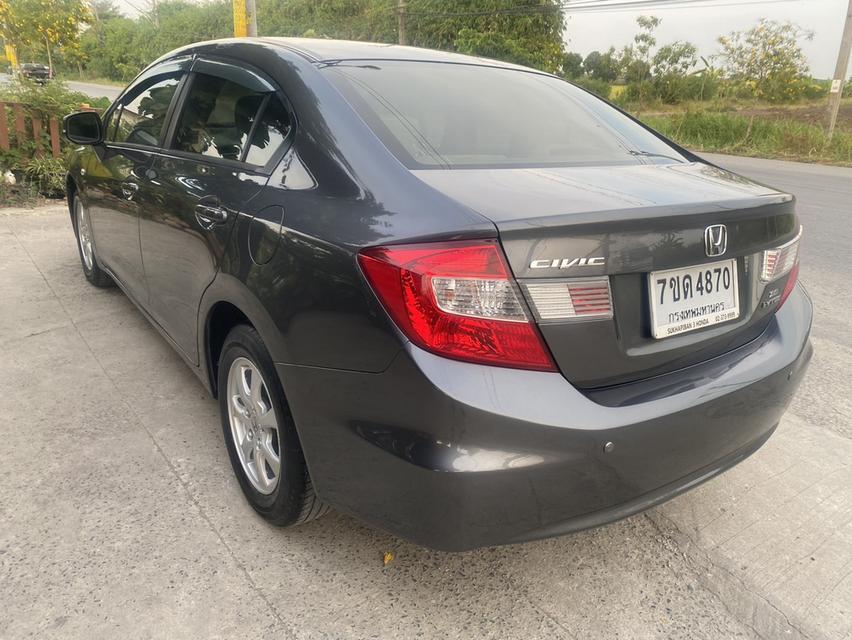 Honda Civic 1.8 cc MT มือเดียวป้ายแดง รูปย่อยที่ 2