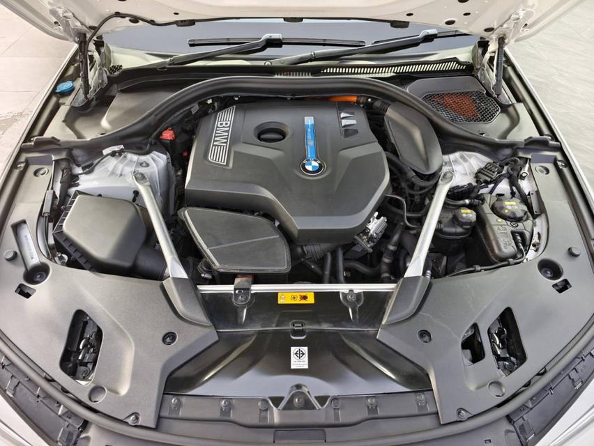 BMW 530e Elite Plug-in Hybrid 2019 20