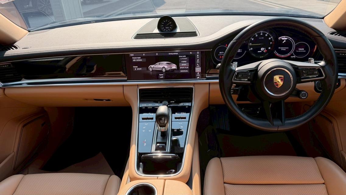 รหัสรถ KPV6241 2021 PORSCHE PANAMERA 4 E-HYBRID สี GT Silver รูปที่ 9