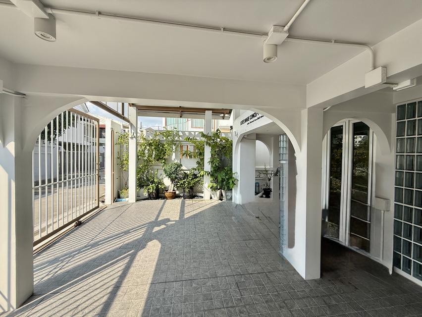 Home Office, 2.1 KM from BTS Bangchak 3