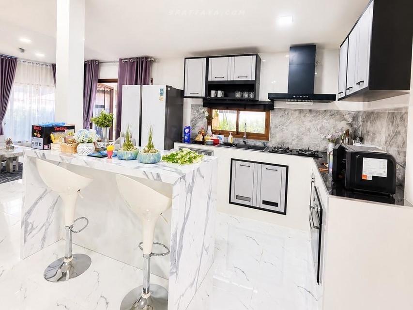 For Rent — Large Single House at Pattaya Land and House, Noen Phlap WanLarge house for rent at Pattaya Land and House, Noen Phlap Wan area. Spacious 14