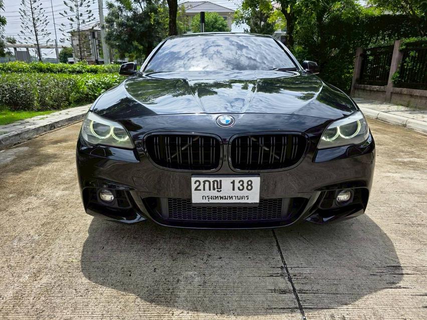 BMW 528i 