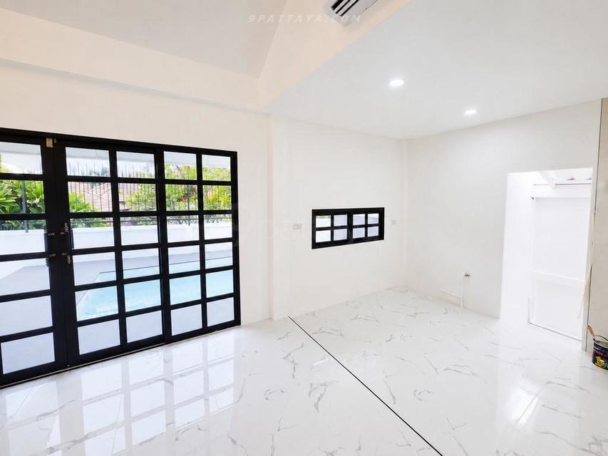 For Sale — Single-Storey Pool Villa at Central Park 4, Pool Villa Pattaya 64sqw 3bedrooms 2bathroomsSuitable for living or investment 6