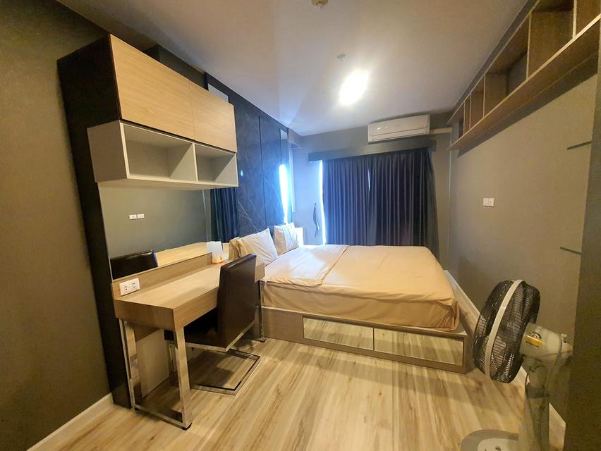 พลัส คอนโดโคราช ห้องมุม ชั้น 6 ใกล้สระว่ายน้ำ