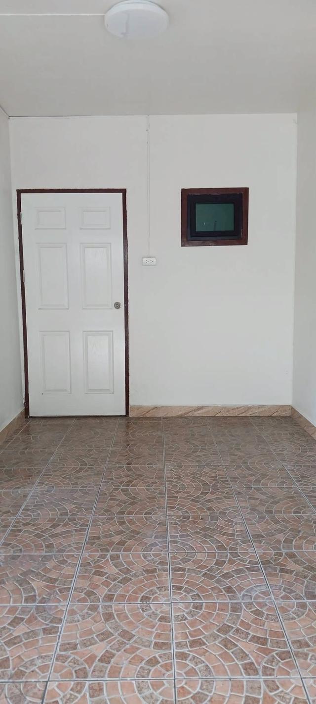 ขายบ้านแฝด 2 ชั้น พฤกษา 14A หลังมุม 23.90 ตรว. ซอยวัดลาดปลาดุก อ.บางใหญ่ จ.นนทบุรี ราคา  2,250,000 บาท 17