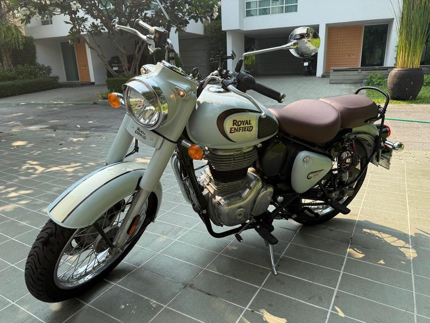 Royal Enfield Classic 350 ปี 2024 ใช้น้อย ขายด่วน บินกลับประเทศ