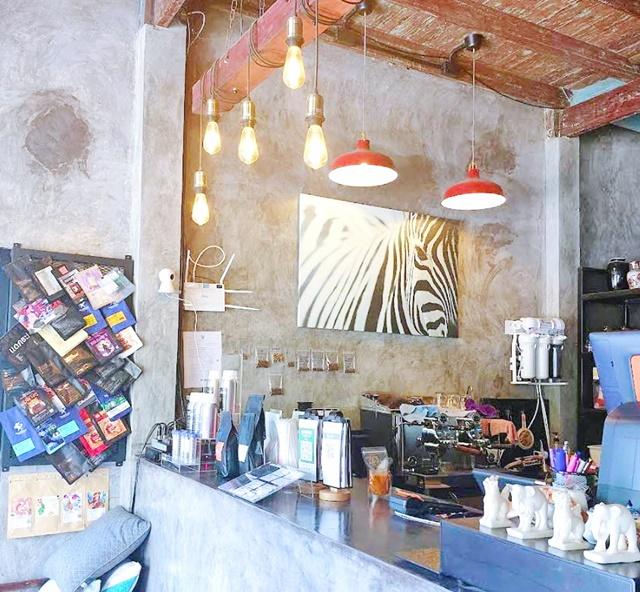 คาเฟ่ ออฟฟิศ 2 นอน 3 น้ำ ตลาดยิ่งเจริญ 700 ม.BTS สะพานใหม่250ม. ม.นอร์ทกรุงเทพ 500 ม.ให้เช่าสำนักงาน โชว์รูม 2 ชั้น 52 ต 3