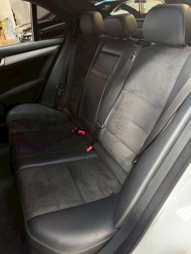 Mercedes Benz C200 W204 Edition C AMG Sport พิเศษ ตัวสุดท้าย ปี 2014 10