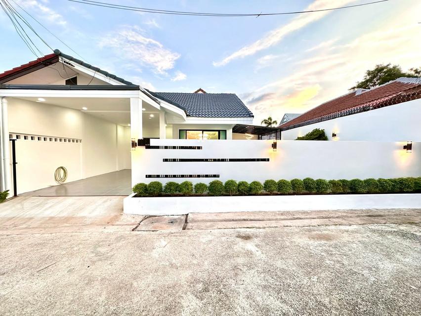 ขายวิลล่าหลังใหม่ 58 ตรว. พัทยา - เนินพลับหวาน 2