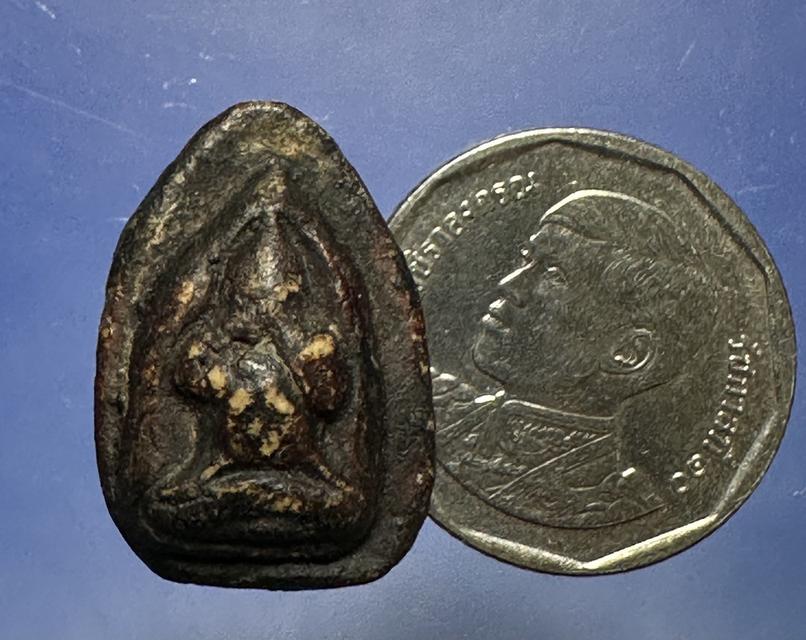 พระปิดตา เนื้อผงคลุกรักจุ่มรัก ไม่ทราบที่ 5