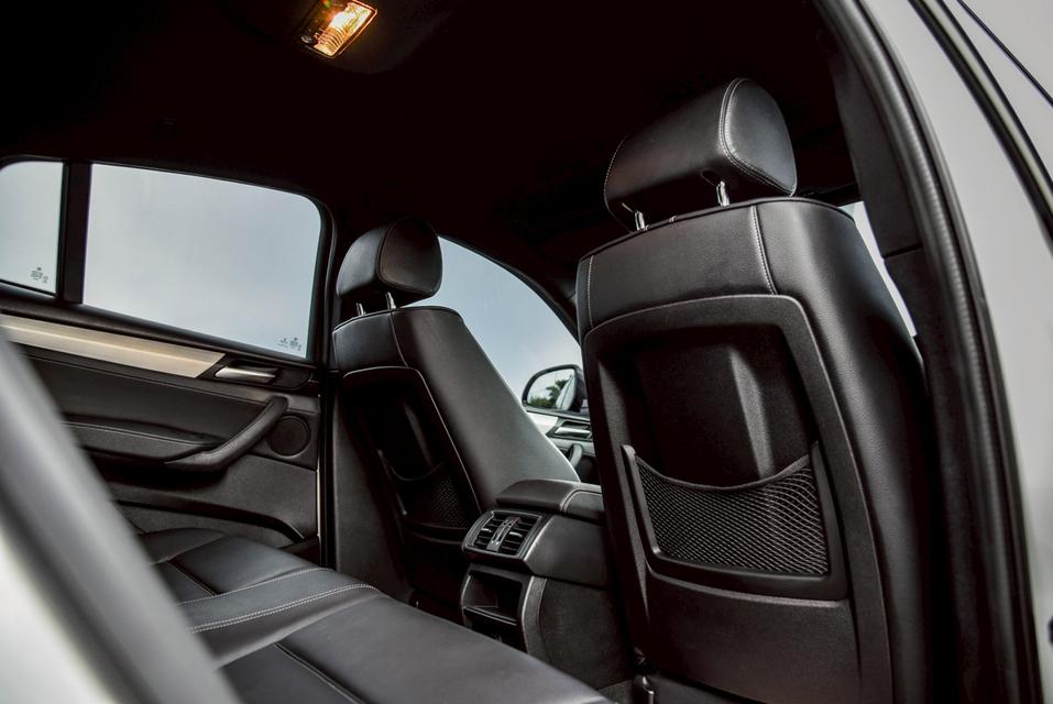 รหัสรถ CBL3197 BMW X4 xDrive20d RHD M-Sport [F26] AT 2014 11