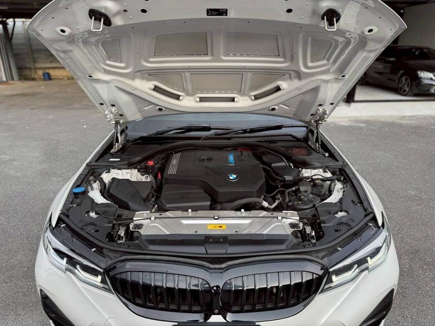 BMW 330e M Sport G20 รูปที่ 13