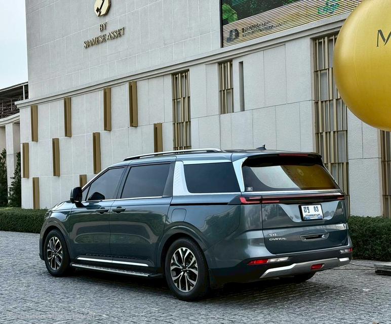 KIA CARNIVAL SXL (Gen 4) |รถออกเดือน 12  ปี 2023💎 สีเทาฟ้า ดีเซล ไมล์น้อยจัด! พร้อมวารันตีศูนย์ รูปที่ 4