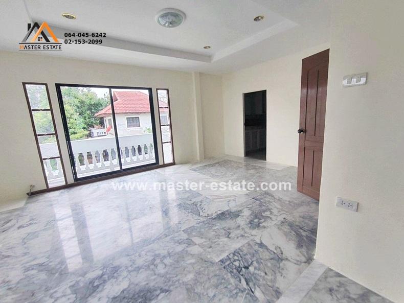 ม.มณียา บ้านเดี่ยวหลังใหญ่ 204.8 ตร.ว. จัดสวนตกแต่งสวยงาม 5 นอน 4 น้ำ อ.เมือง จ.นนทบุรี พท.ใช้สอยมากถึง 410 ตรม. 11