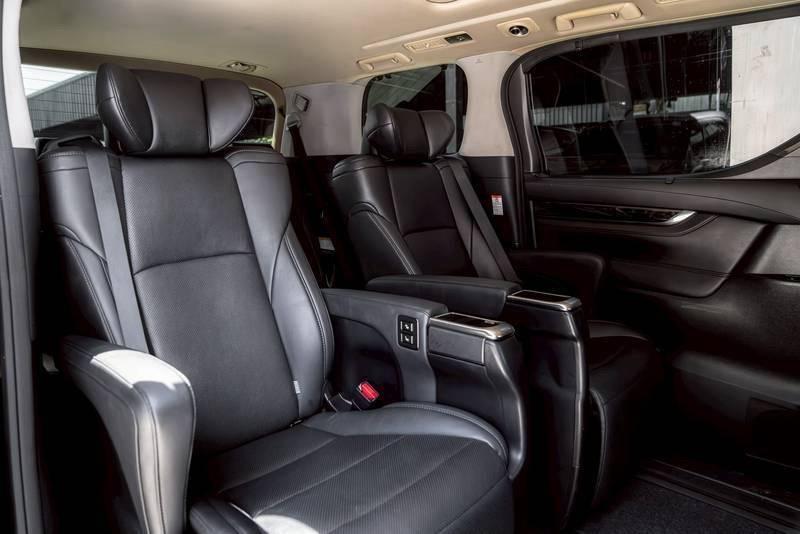 (แจ้งรหัสรถ 67GG7865) #Toyota #Alphard 2.5 #Hybrid ปี 2018 รูปที่ 14