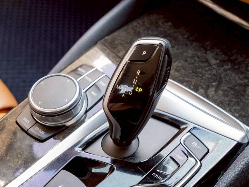 BMW 520d Sport ปี2018 12