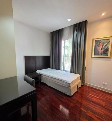 ให้เช่าบ้าน ใกล้โรงเรียนนานาชาติชั้นนำและจุดขึ้น-ลง ทางด่วนเพียง 2 นาที หมู่บ้านบางกอกวิลล่า Bangkok Villa ใกล้ เลียบด่ว 4