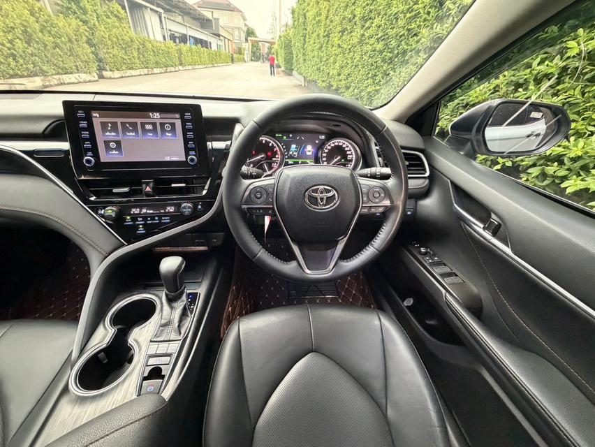 TOYOTA CAMRY 2.5 Premium MNC ปี 2022 หลังคา Sunroof สีขาวมุก รูปที่ 9