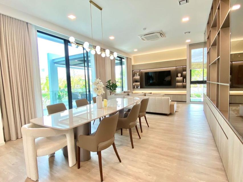 ขายบ้านเดี่ยว 3 ชั้น หลังมุม วีเว่ กรุงเทพกรีฑา (VIVE Krungthepkreetha) เฟอร์ฯครบพร้อมเข้าอยู่ ทำเลดี ใกล้ ARL หัวหมาก 3