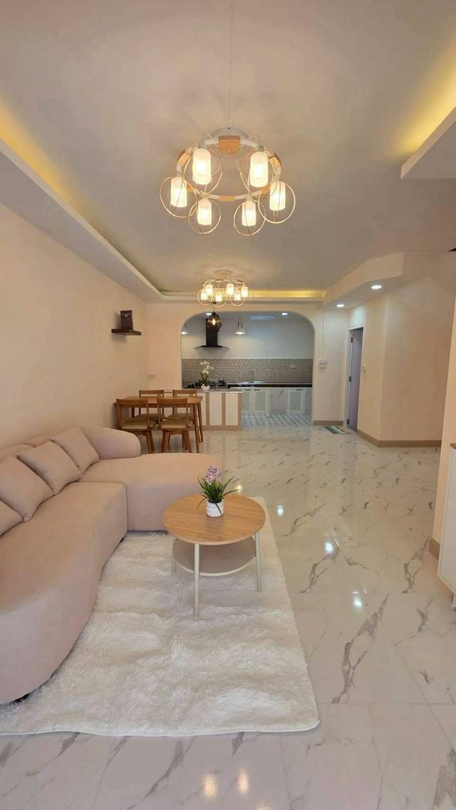 หมู่บ้านพฤกษา18/1 บางใหญ่ ซอยแก้วอินทร์ ทาวน์เฮาส์ 2 ชั้น มีเคาท์เตอร์บาร์ ตกแต่งใหม่พร้อมอยู่ หน้ากว้าง 6 เมตร ใกล้ทางด่วนM81-เซ็นทรัล เวสต์เกตื่น 19