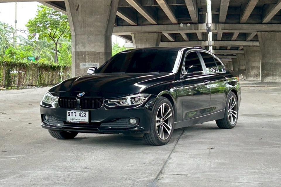 BMW 316i F30 Sedan AT ปี 2014 เบนซิน เกียร์ออโต้ 7