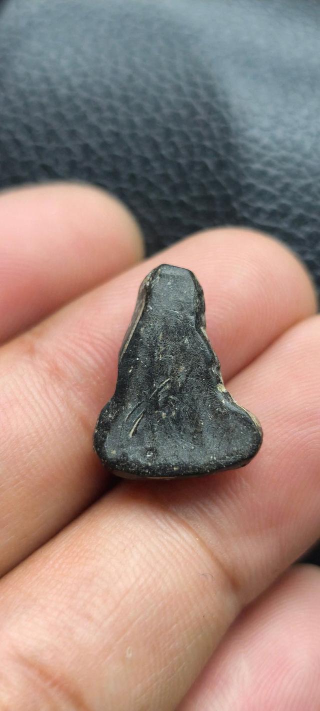 พระปิดตา นะหัวเข่า หลวงปู่เอี่ยม วัดหนัง