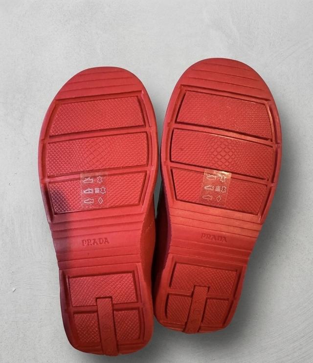 รองเท้า PRADA รุ่น Leather Velcro Sneakers ของเด็ก สภาพดีมาก รูปที่ 5